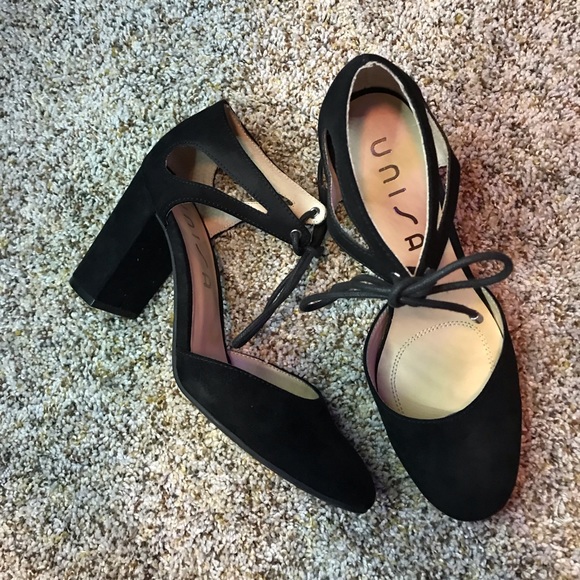Worn Once Black heels - Picture 3 of 3